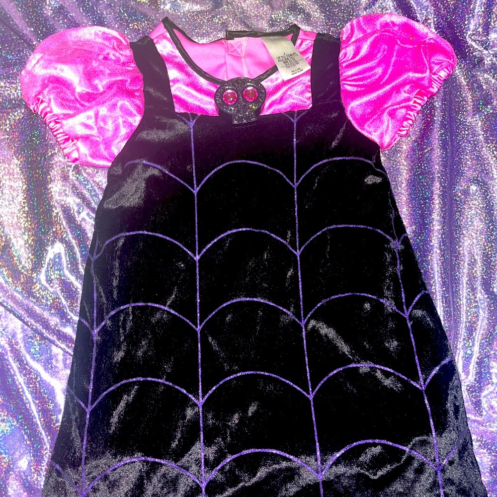 Disney Store Vampirina Costume